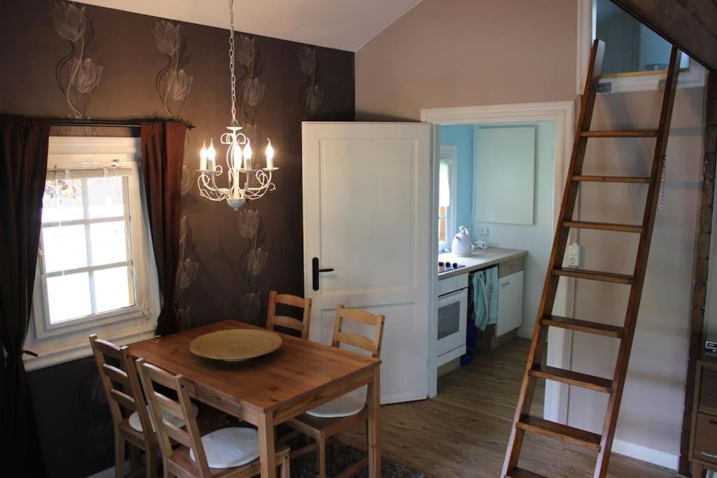 Apartment Blockhouse Nicks Hatten